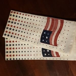 2 Starry Kitchen Towels